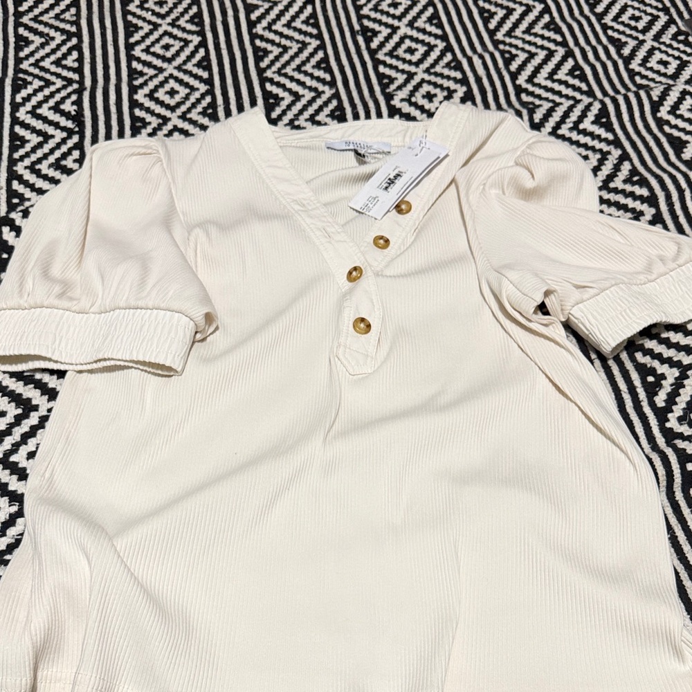 Derek Lam Cream Short Puff Sleeve Henley Top with Gold Buttons